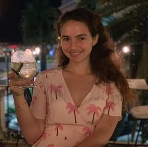 Meet your Posher, Isabella